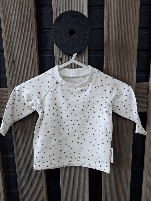 Newborn shirt stip